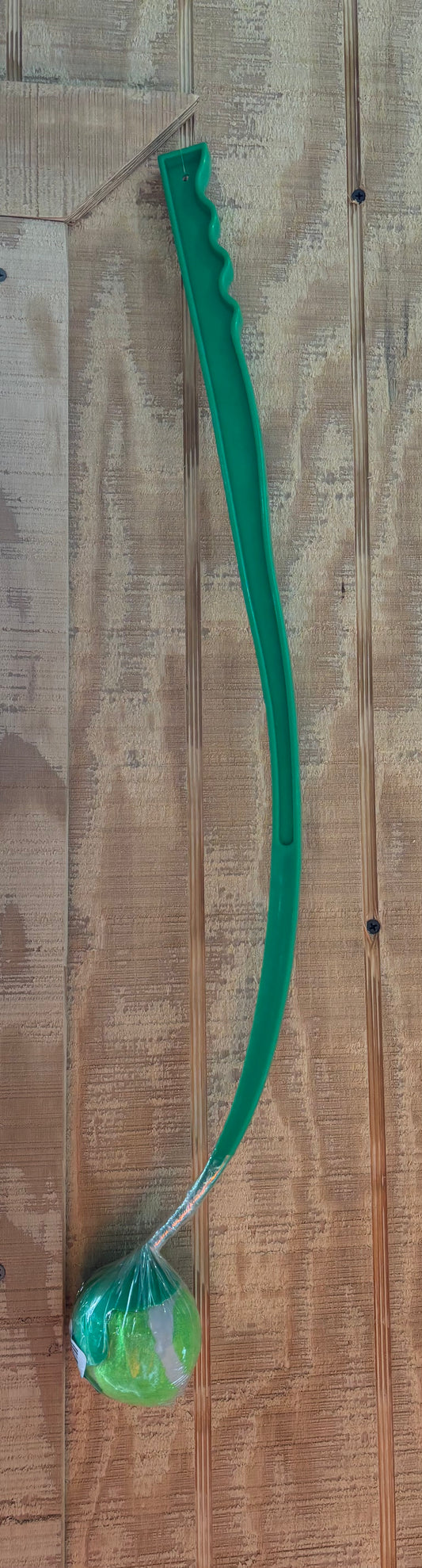 Ball Thrower w/ Ball